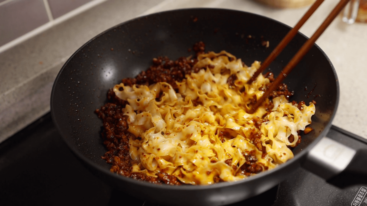 Chili Garlic Noodles