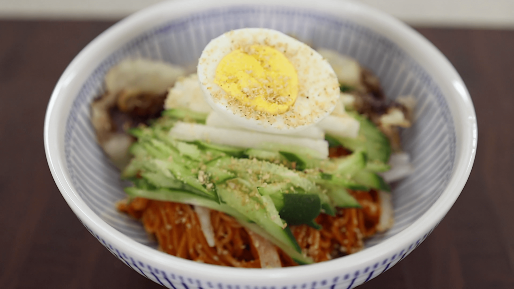 Bibim Guksu (Korean mixed noodles)