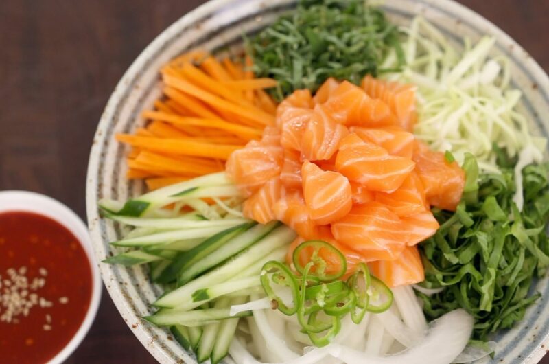 Hoedeopbap (Korean Poke Bowl)