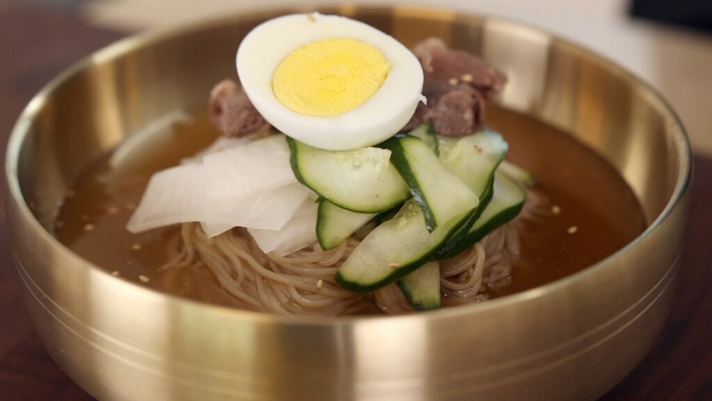 mul naengmyeon (Korean cold noodle soup) 