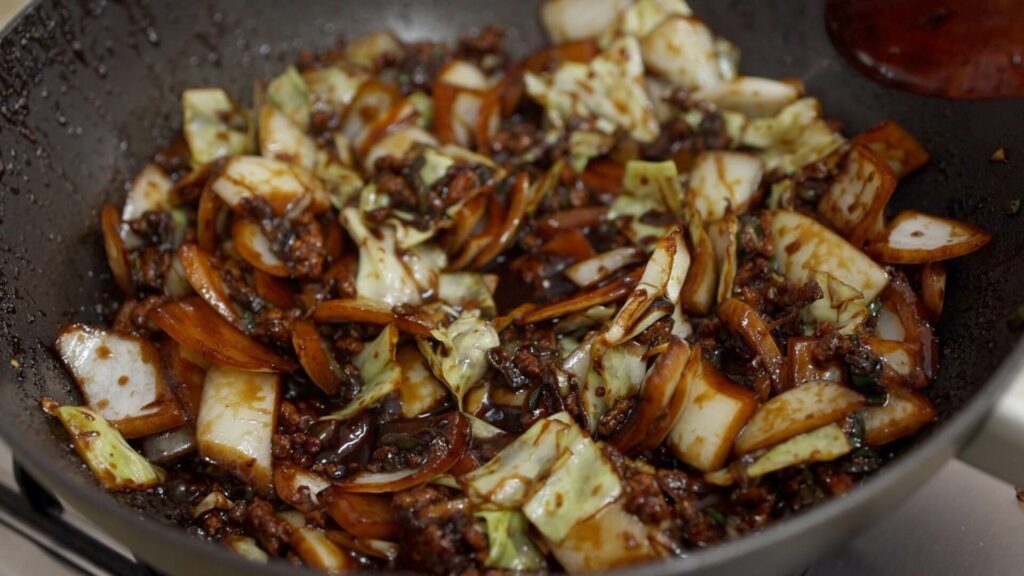 Saute Vetables for Jjajangmyeon (Korean Black Bean Sauce Noodles)