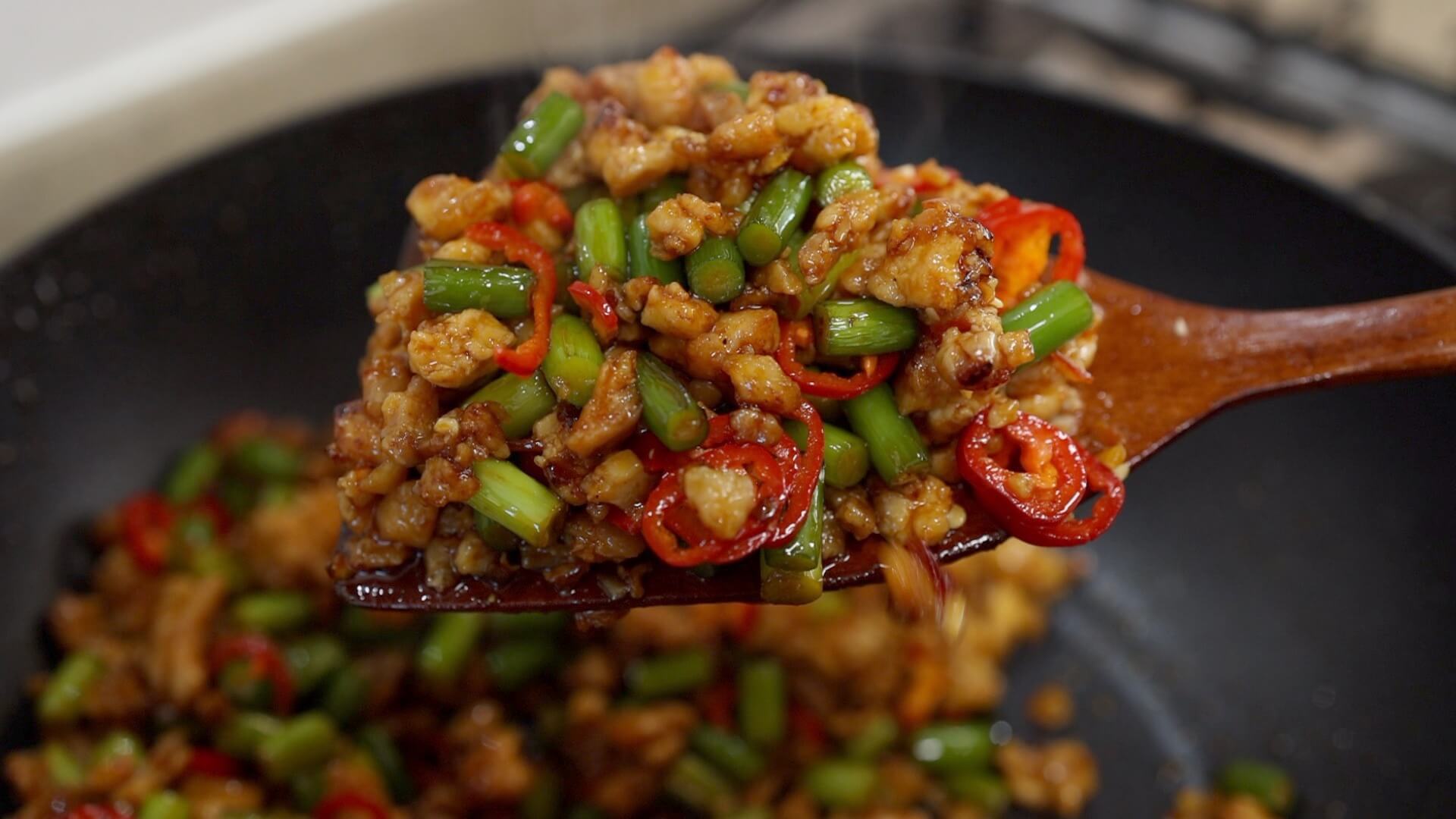 Spicy Ground Chicken Stir Fry