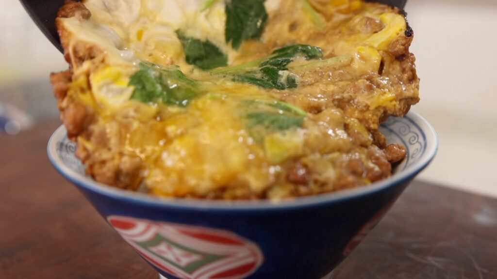 oyakodon (Japanese chicken and egg rice bowl)