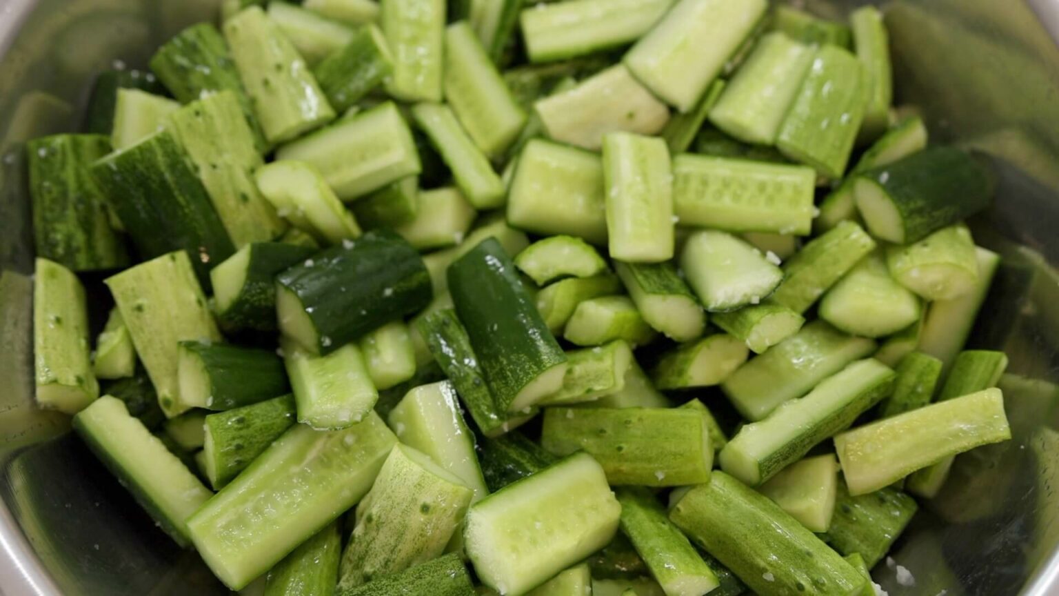 Cucumber Kimchi (Oi Kimchi)