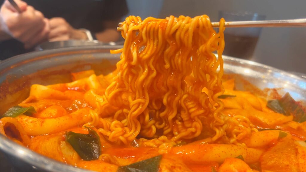 Ramen Noodles In Tteokbokki
