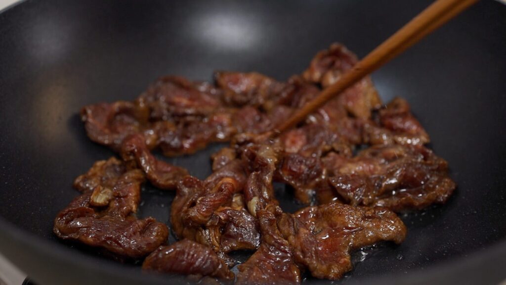 Sear Marinated Beef