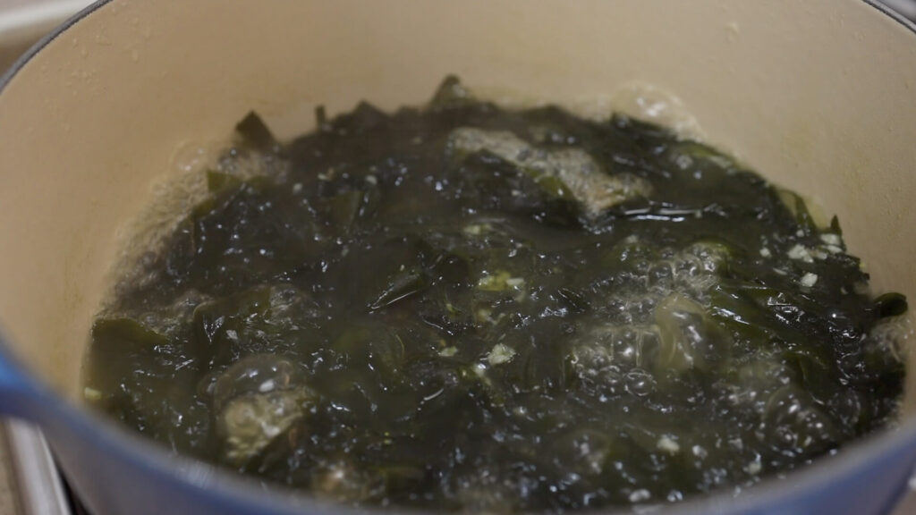 Making Korean Seaweed Soup (Miyeokguk)