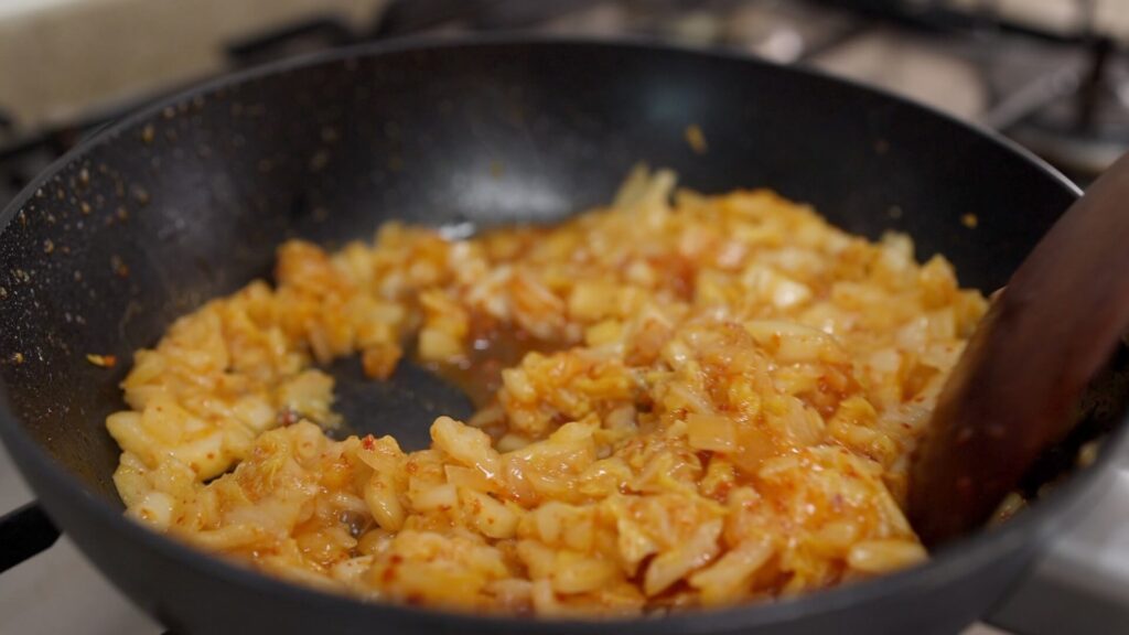 Saute Kimchi In a Pan