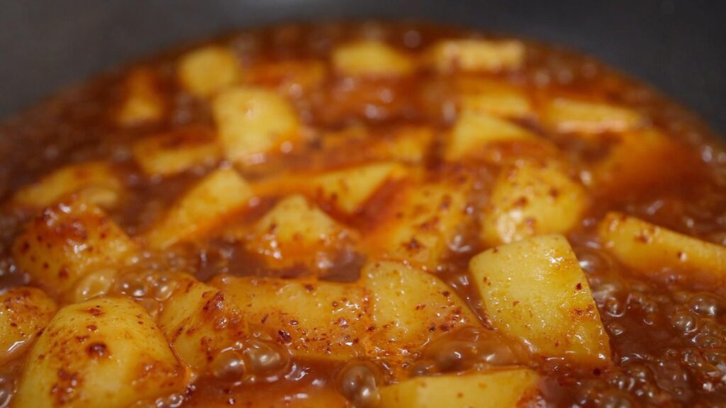 Braising Potatoes with Gochujang Sauce