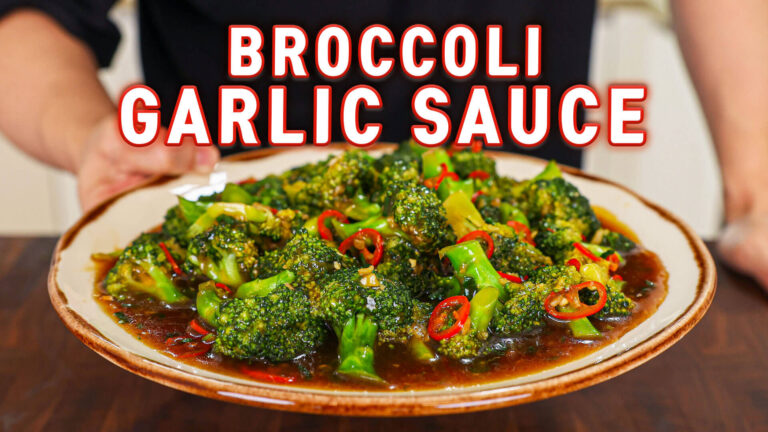 Easy Broccoli with Garlic Sauce Broccoli with Garlic Sauce on a Plate