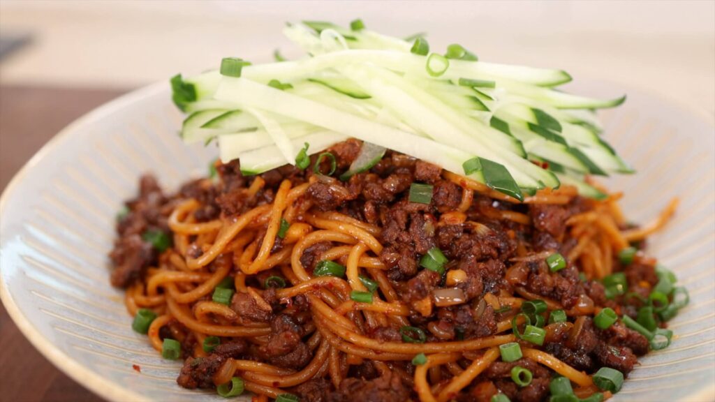 Chili Garlic Noodles with Ground Beef