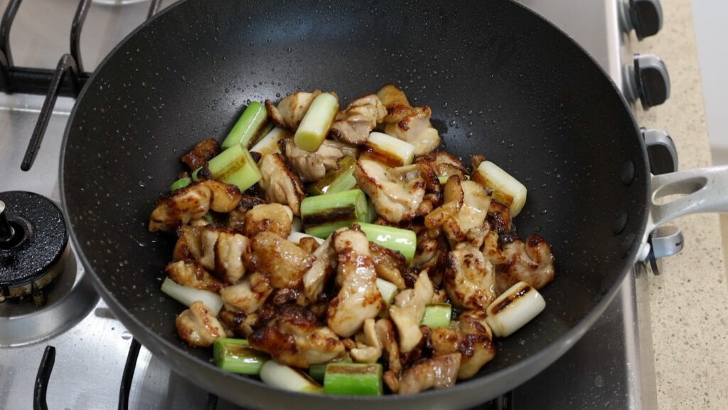 Cook Chicken and Green Onions
