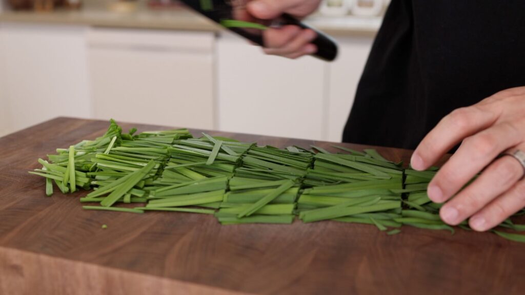 Chop the garlic chives
