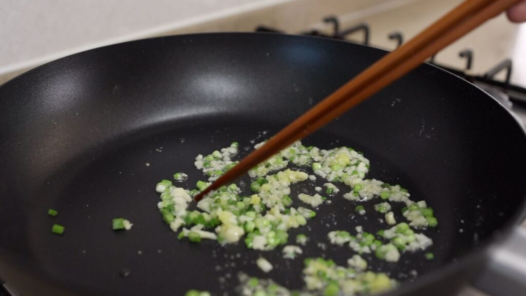 Saute Aromatics
